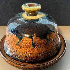 Handmade Vintage Studio Pottery Cheese/ Butter Dish - Signed